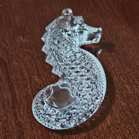2004 NEW IN BOX CLASSIC WATERFORD LEAD CRYSTAL SEAHORSE CHRISTMAS ORNAMENT - Picture 6 of 12